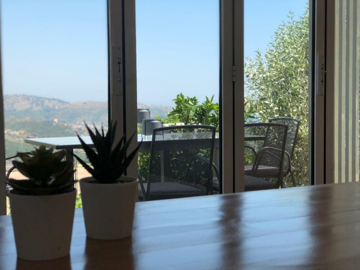 Tzavelitiko Home هيماري المظهر الخارجي الصورة